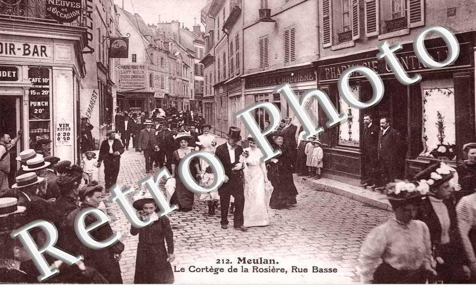 Le Cortege de la Rosiere, Rue Basse
