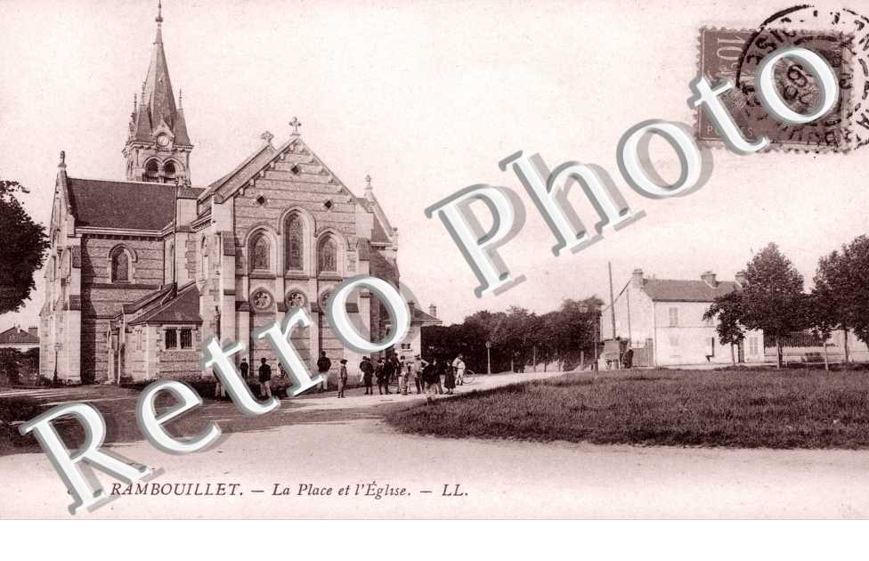 La Place et l'Eglise