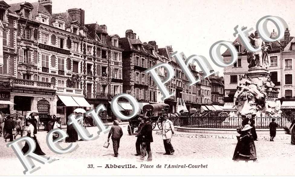 Place de l'Amiral Courbet