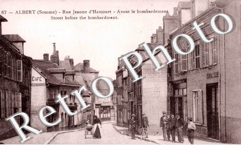 Rue Jeanne d'Harcourt avant le bombardement