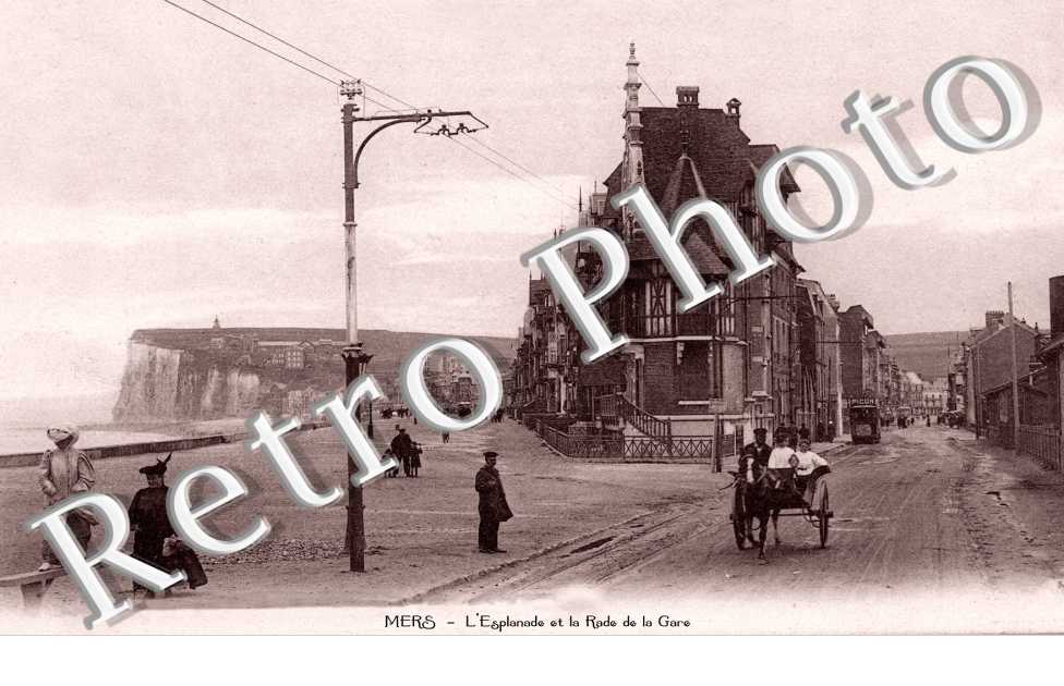 l'Esplanade et la rue de la Gare
