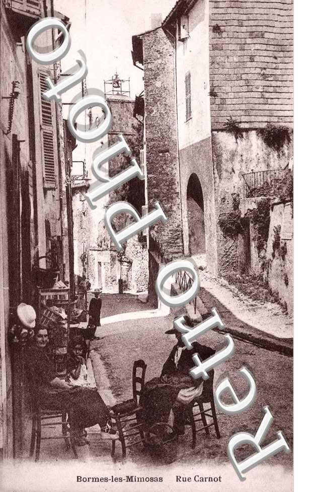 RUE CARNOT