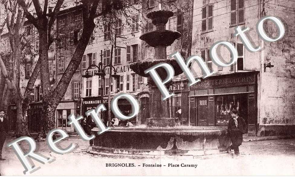 Fontaine - Place Caramy