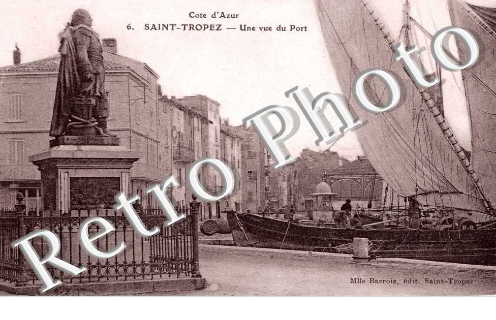 Une Vue du Port