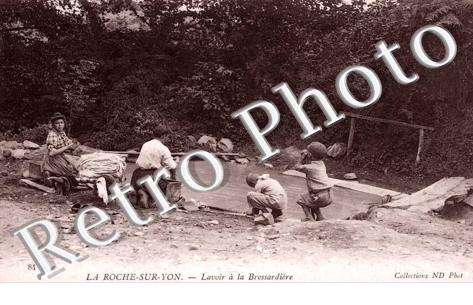le Lavoir a la Brossardiere