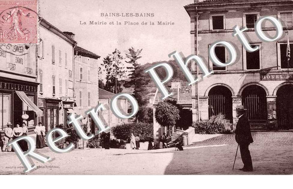 la mairie et la place de la mairie