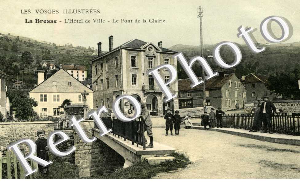 Hotel de Ville, le pont de la Clairie