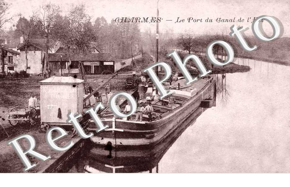 le port du canal de l'est 