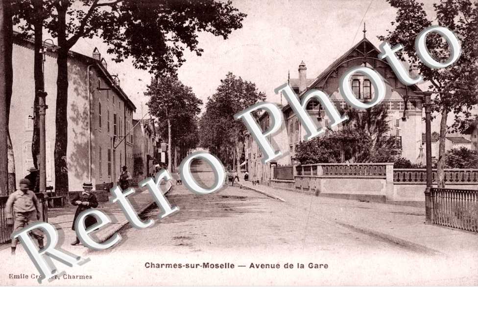 Charmes-sur-Moselle, l'Avenue de la Gare