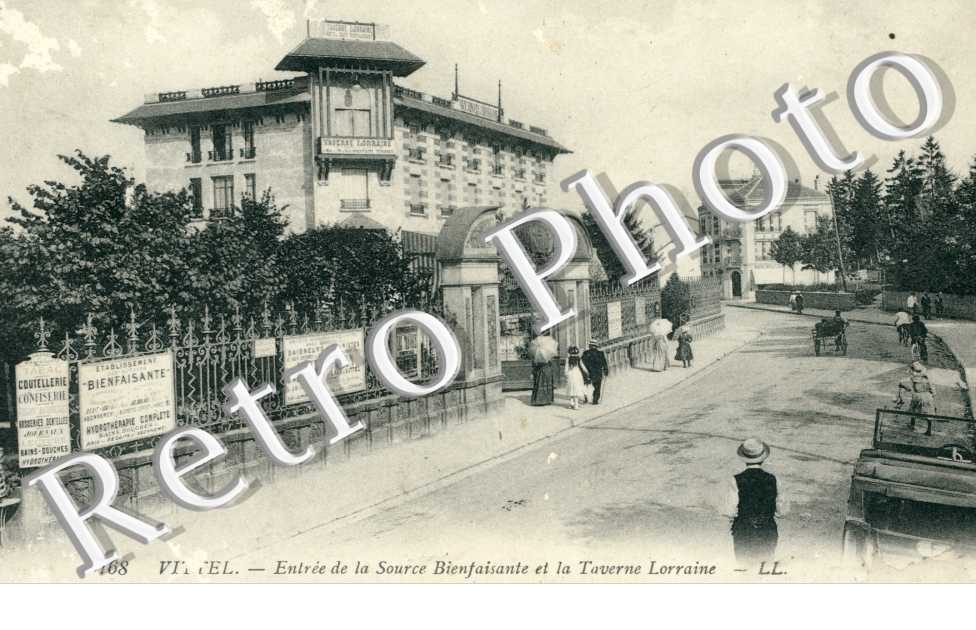 Entree de la Source Bienfaisante et la Taverne Lorraine