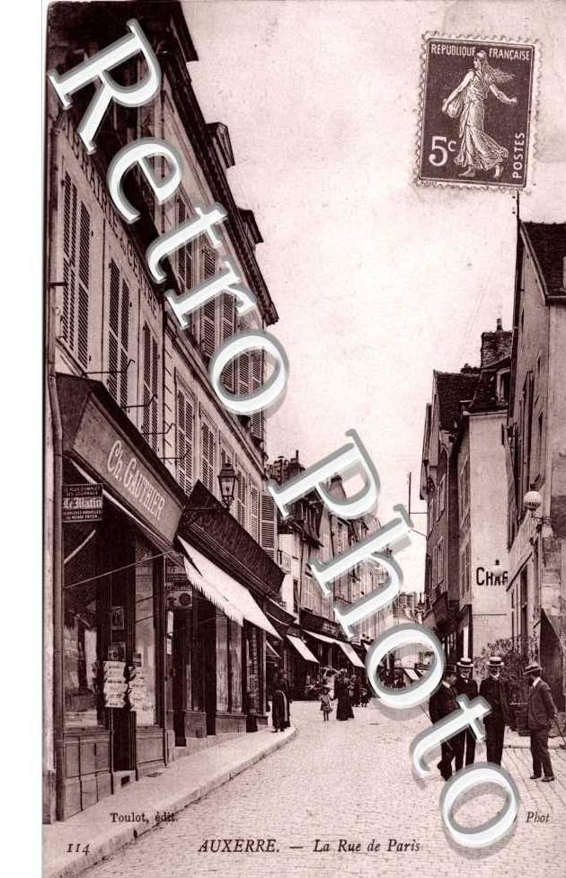 La Rue de Paris