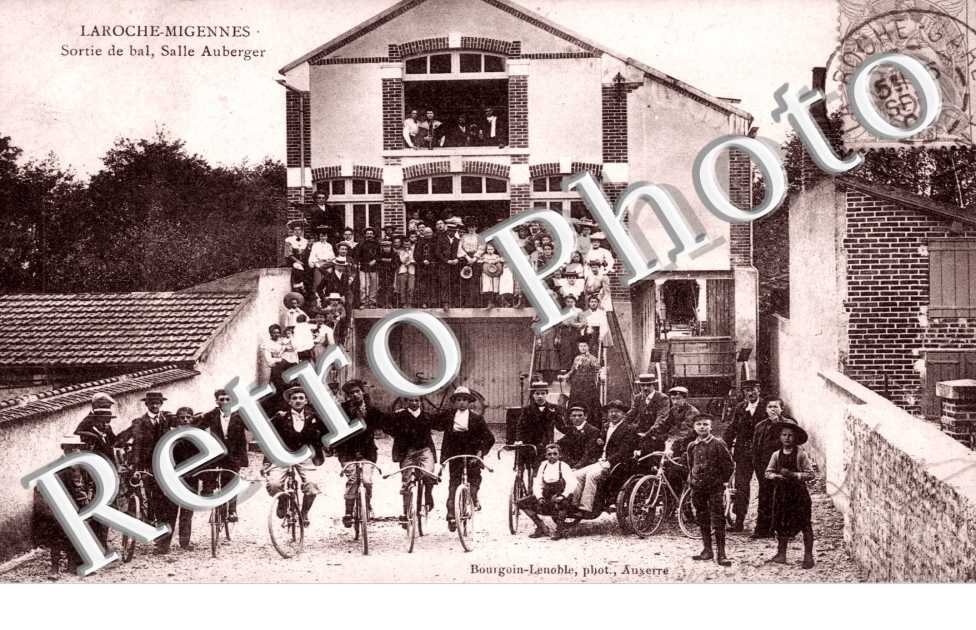 Laroche-Migennes, Sortie de Bal, Salle Auberger