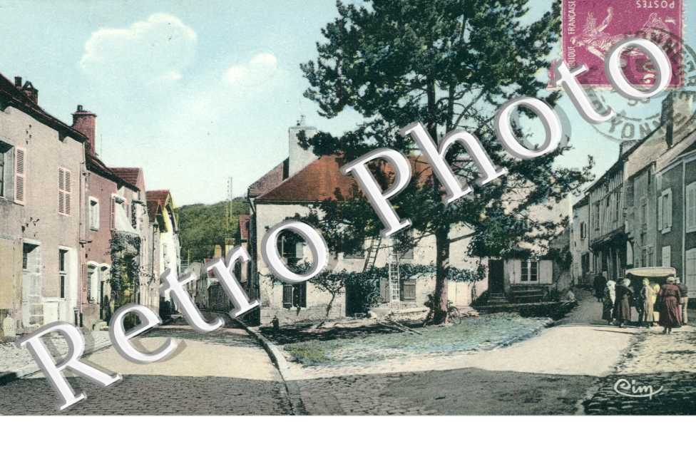 Place de la Madeleine et Rue de Venoise