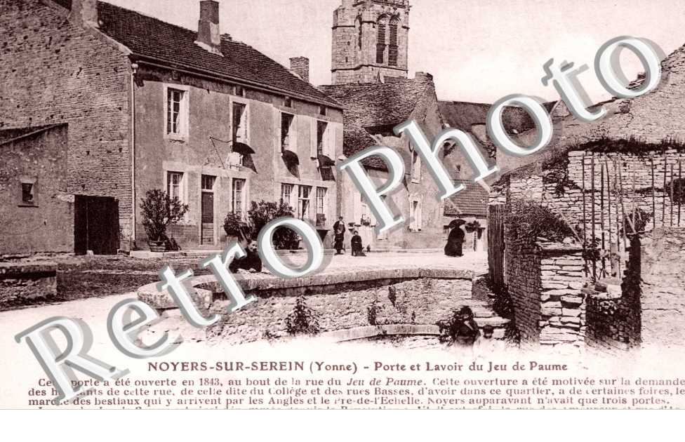 Porte et Lavoir du Jeu de Paume