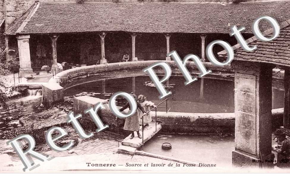 Source et Lavoir de la Fosse Dionne