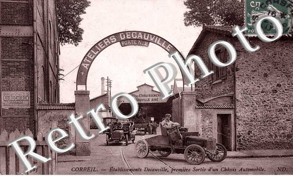 etablissement Decauville - sortie d'un Chassis Automobile