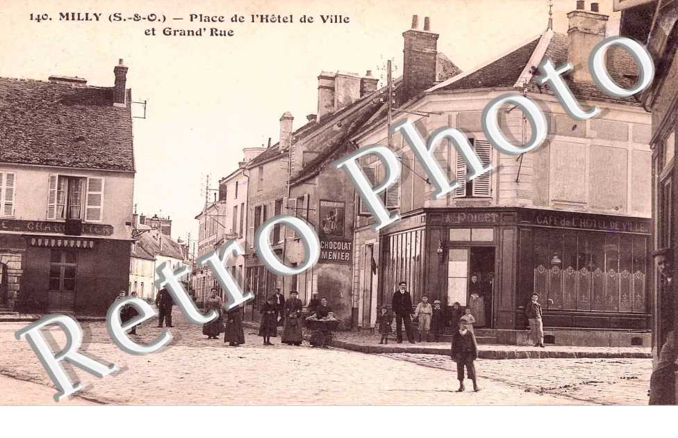 PLACE DE L'HOTEL DE VILLE
