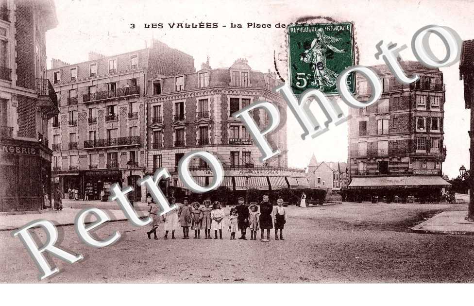 La Place de…
