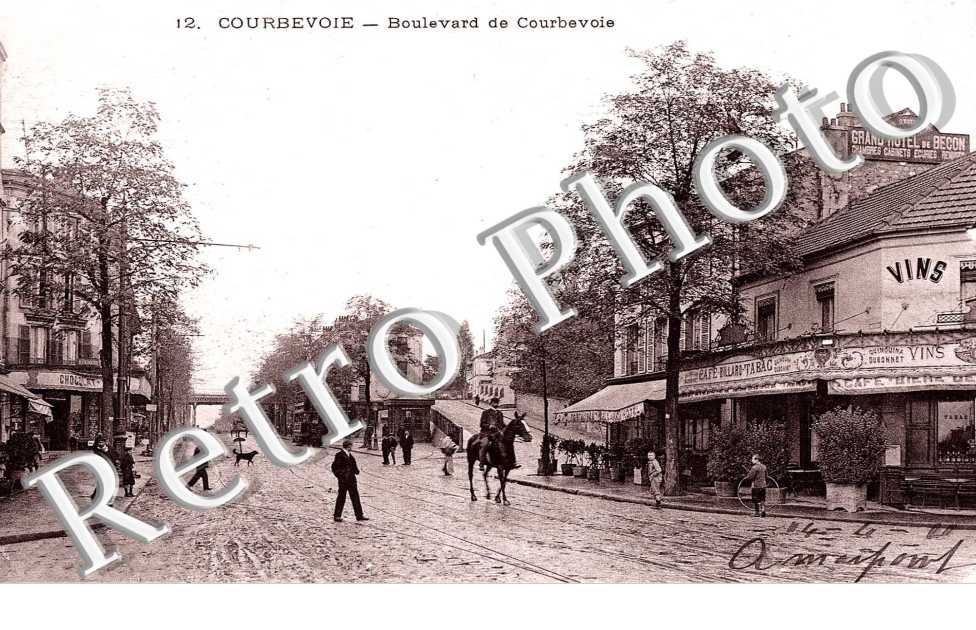 BOULEVARD DE COURBEVOI!E
