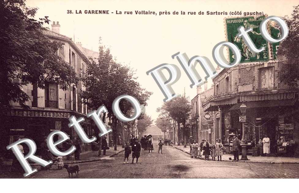  LA RUE VOLTAIRE