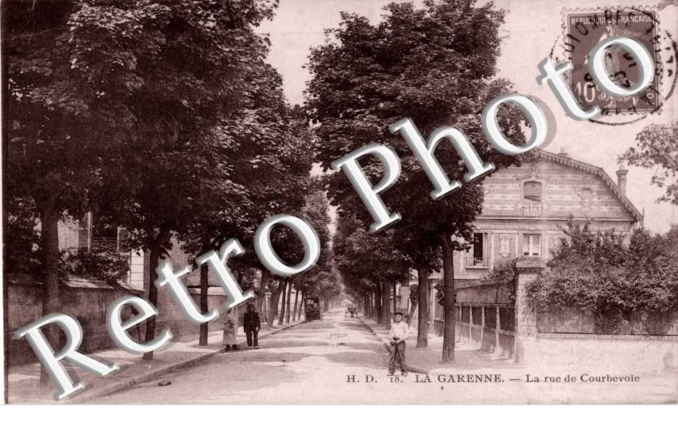 la rue de Courbevoie