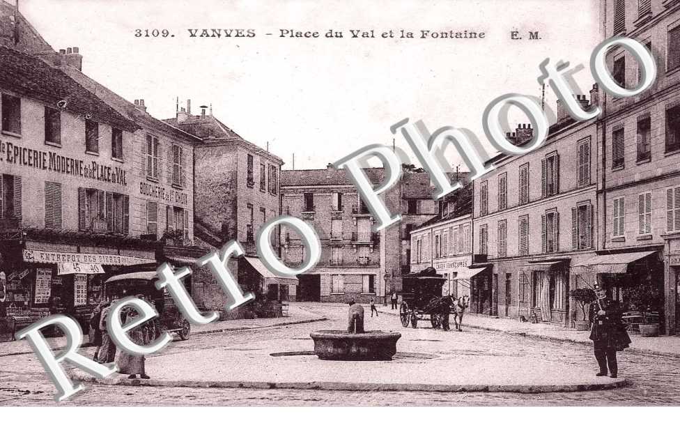 Place du Val et la Fontaine