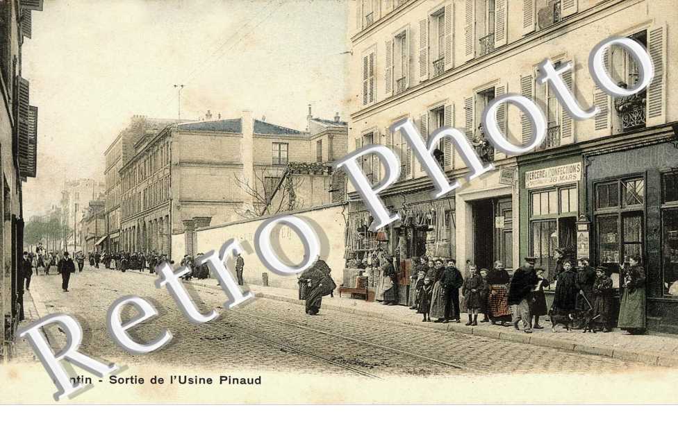 Sortie de l'usine Pinault (couleur)
