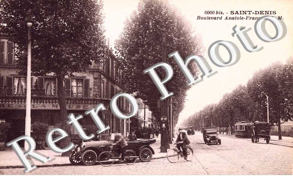 Boulevard Anatole France  - automobiles