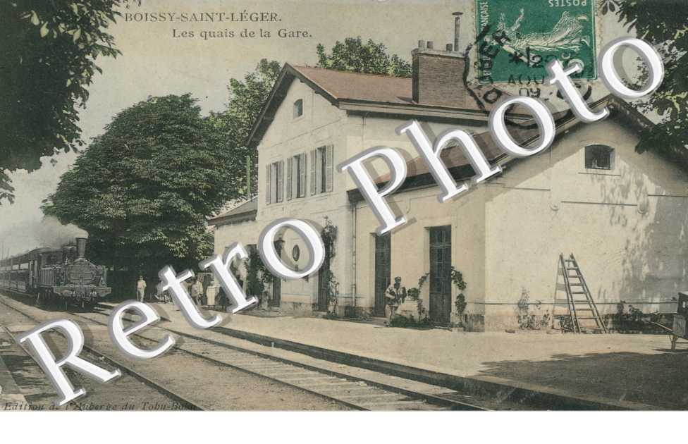 Quais de la gare - train (couleur)
