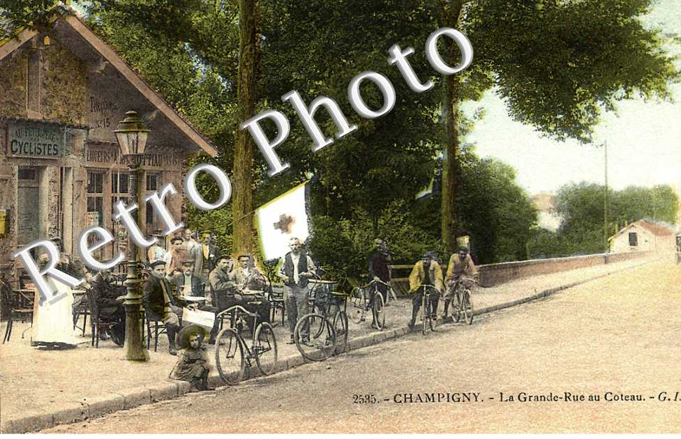 La grande rue au coteau - Au petit pere des cyclistes (couleur)