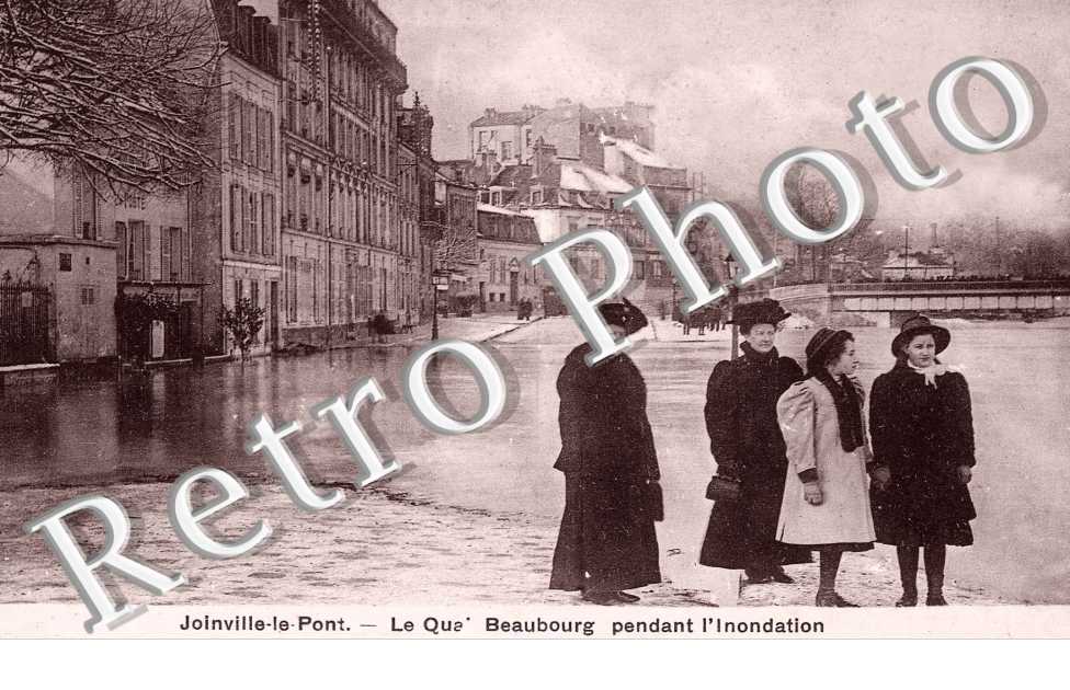 le quai Beaubourg pendant l'inondation