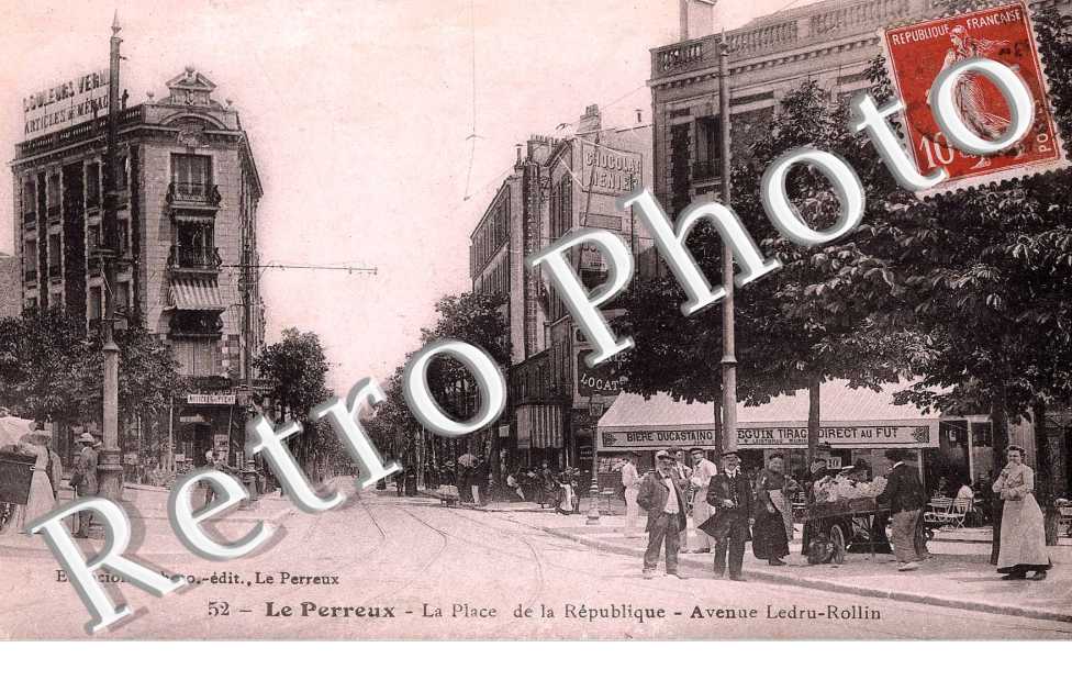 LA PLACE DE LA REPUBLIQUE