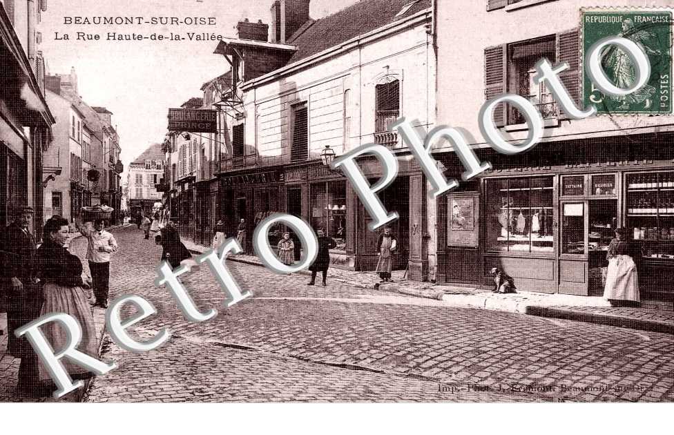 La rue haute de la vallee