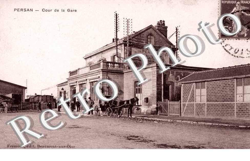 Cour de la Gare