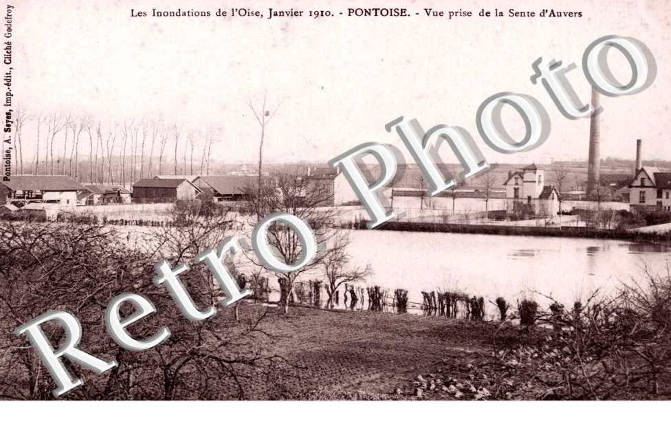 Vue prise de la Sente d'Auvers