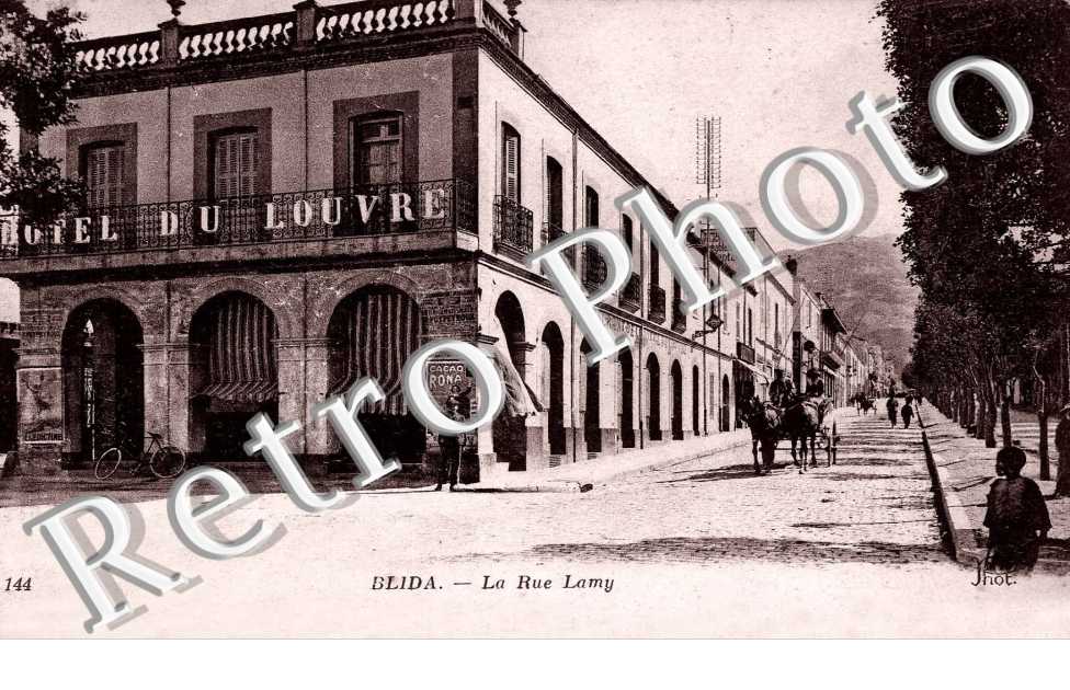 La rue Lamy - Hôtel du Louvre