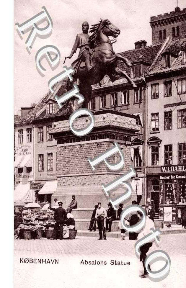 Absalons Statue