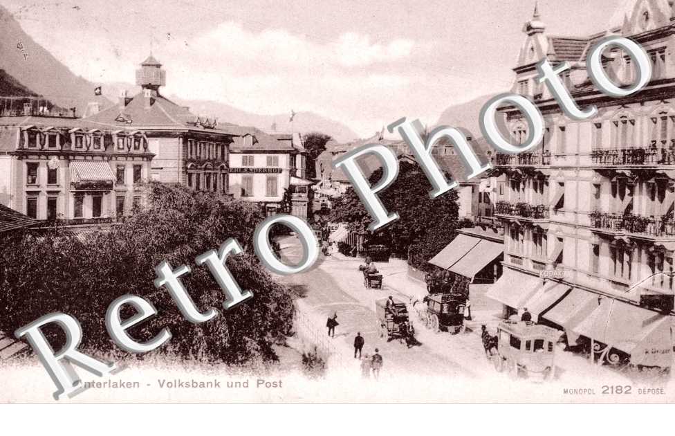 Volksbank und Post. bureau de poste