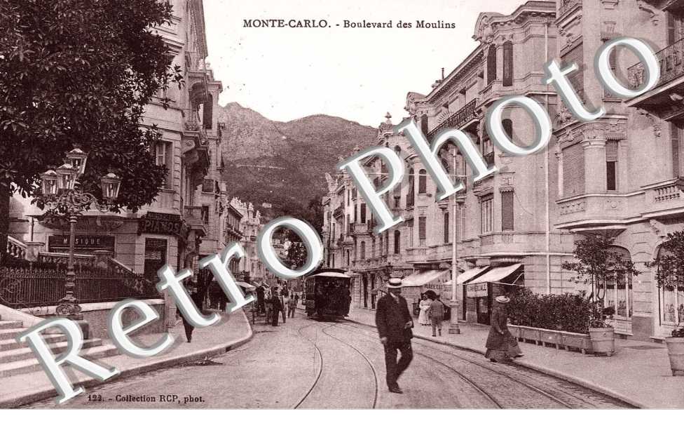 Boulevard des Moulins