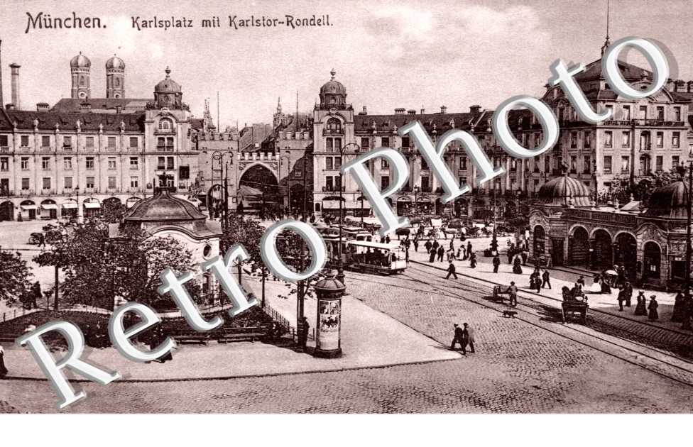 Karkplatz mit Karlstor-Rondell