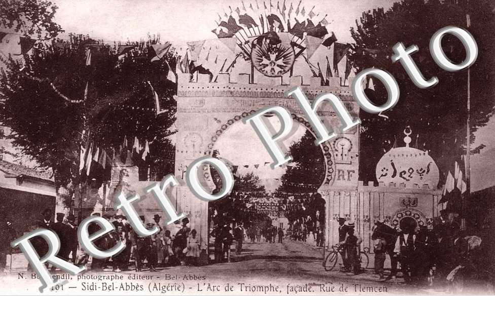 l'arc de triomphe, façade rue de Tlemcen