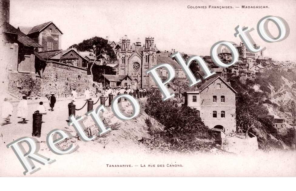 la rue des Canons