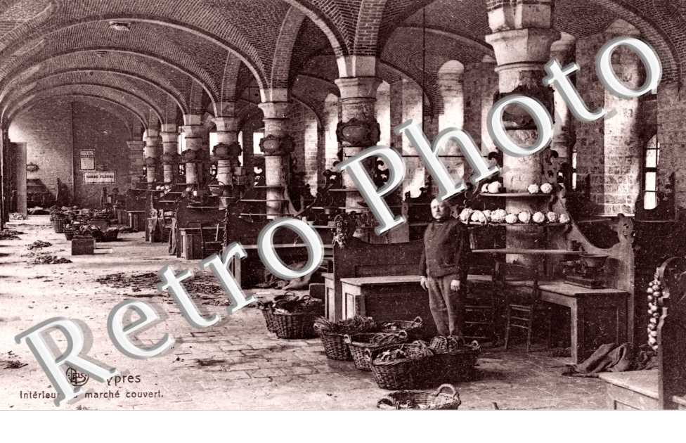 Interieur du Marche couvert