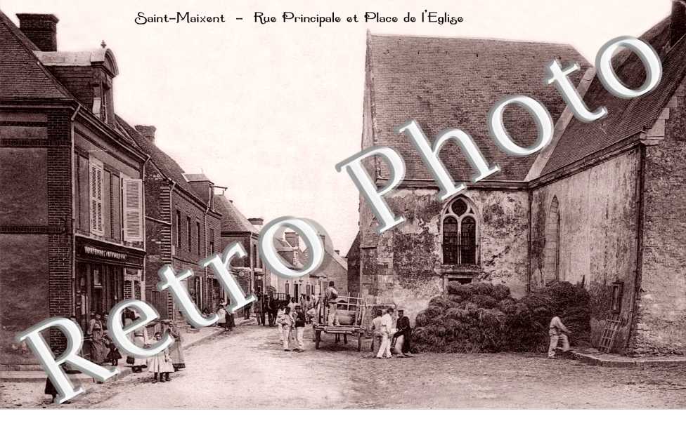 rue principale et place de l'eglise