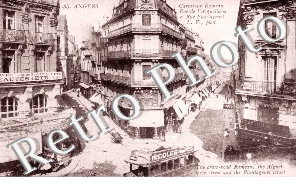 Carrefour Rameau Rue de l'Aiguellerie et rue Plantagenet