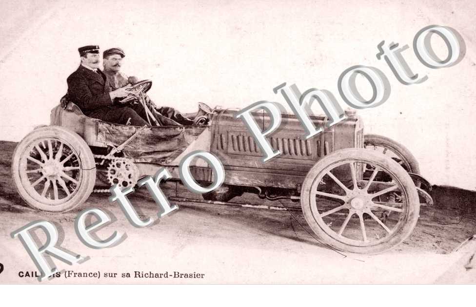 Caillois sur sa Richard-Brasier
