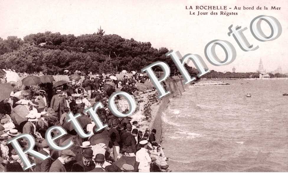 Au bord de la mer le jour des Regates