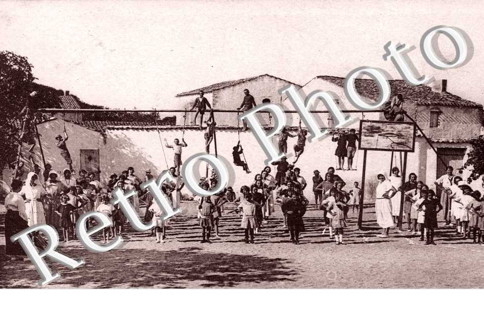 Jeux au Grand Portique en1923
