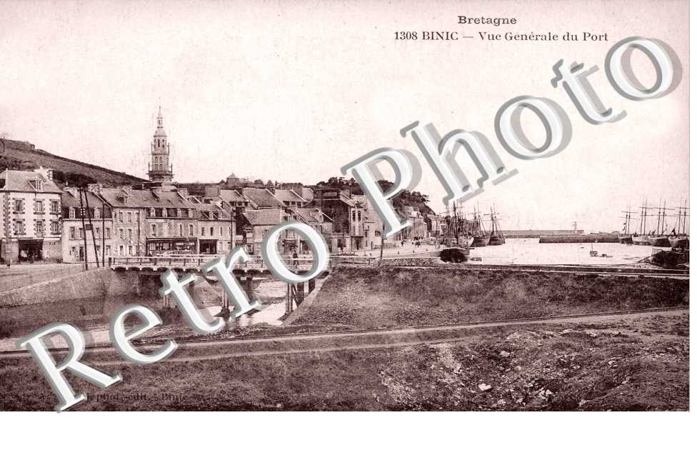Vue generale du Port