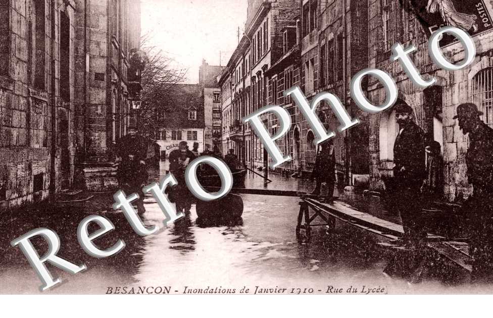 Inondation de Janvier 1910 - Rue du Lycee